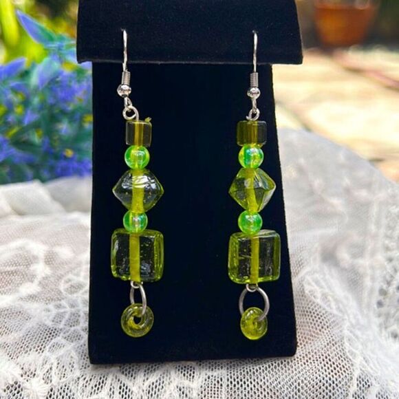 Vintage Green Art Glass Statement Earrings - Picture 3 of 8